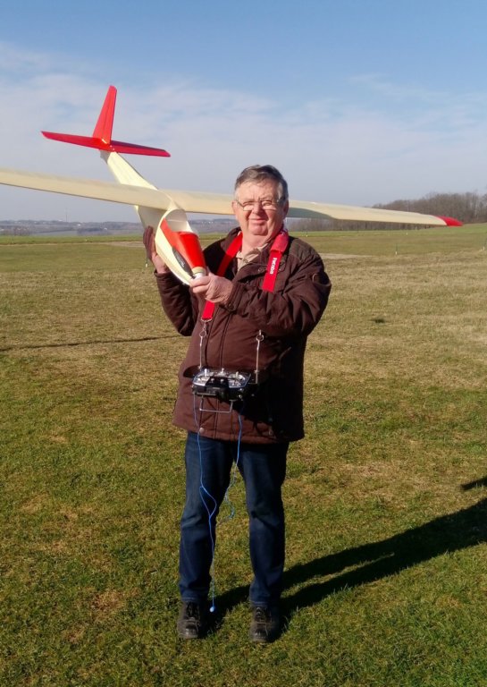 erfolgreicherjungfernflugvonholgermitdereigenbauka8b280m.jpg