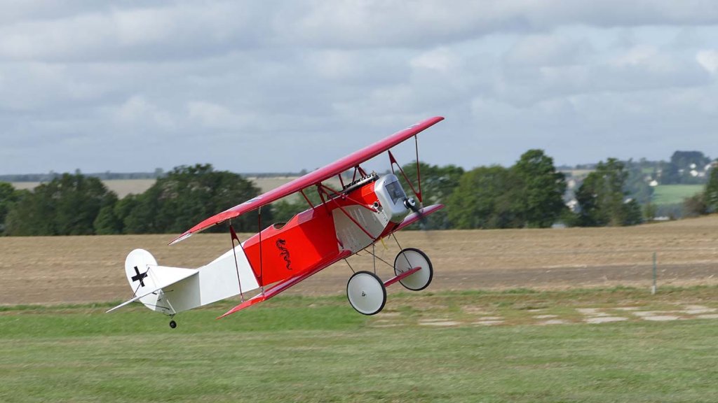 erstflug_fokkerd7_06_09_20195klein.jpg