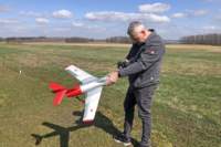 bertmitmig15am02april_small.jpg